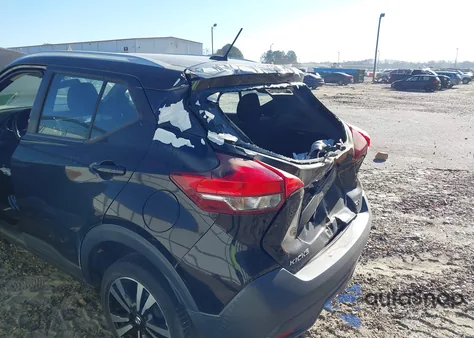 2019 Nissan Kicks Sv из США, поврежденный, VIN 3N1CP5CU8KL546428